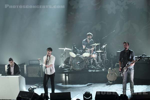 VAMPIRE WEEKEND - 2013-05-29 - PARIS - Casino de Paris - 